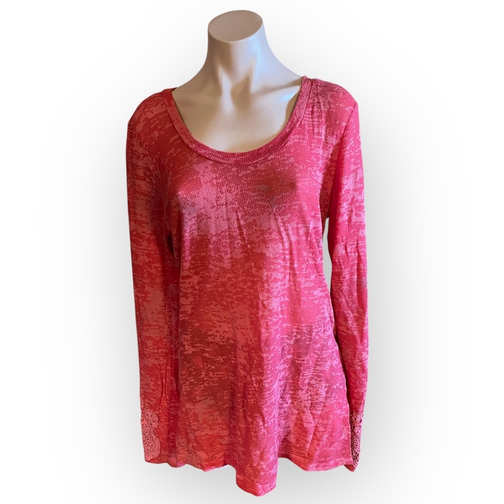 BKE Women’s XL Red Embroidered Sleeve Waffle Knit Eased Long Sleeve Shirt